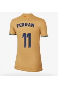 Fotbalové Dres Barcelona Ferran Torres #11 Dámské Venkovní Oblečení 2022-23 Krátký Rukáv